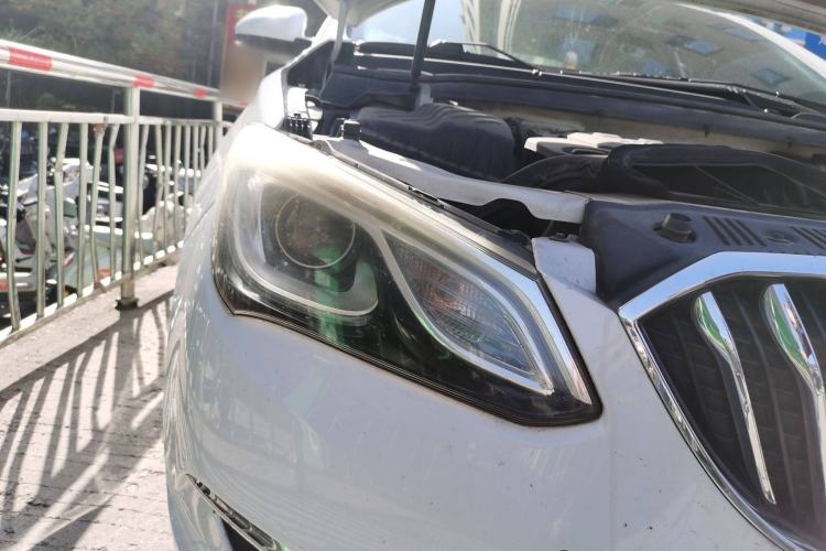 Used Buick GT 2015 15N Automatic Elite Version
