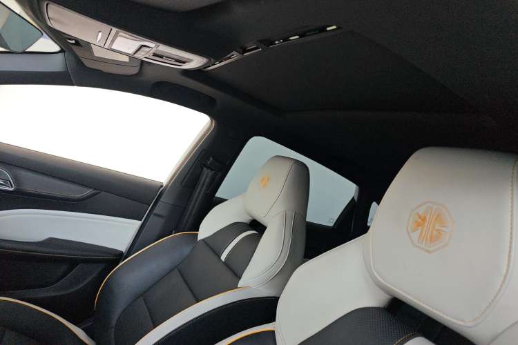 Used MG 6 2021 Pro 1.5T Automatic Trophy Luxury Edition
