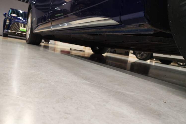 Used Buick Century 2023 2.0T Six-Seater Yinshi Edition
