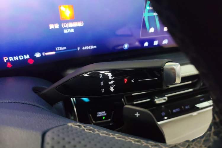 Used Buick Century 2023 2.0T Six-Seater Yinshi Edition
