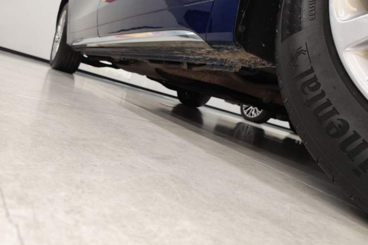 Used Buick Century 2023 2.0T Six-Seater Yinshi Edition
