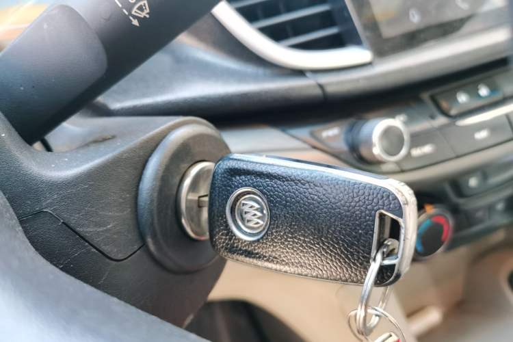 Used Buick GT 2015 15N Automatic Elite Version
