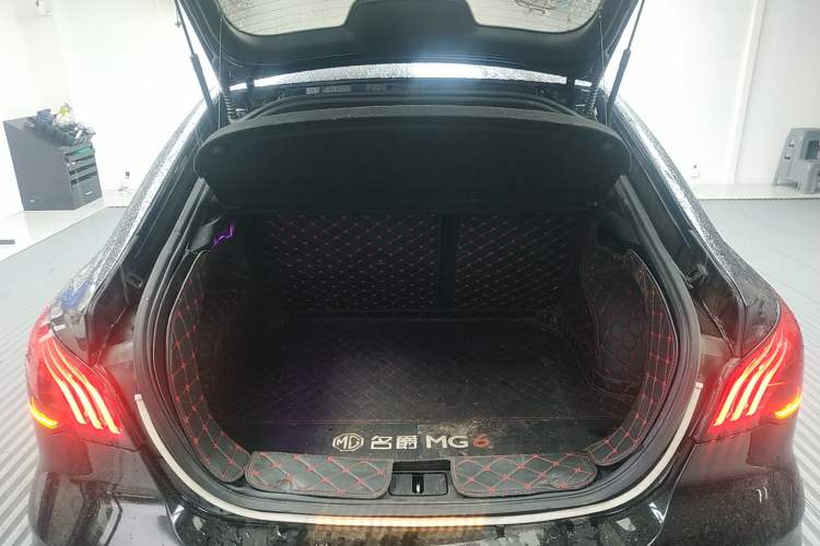 Used MG 6 2021 Pro 1.5T Automatic Trophy Luxury Edition
